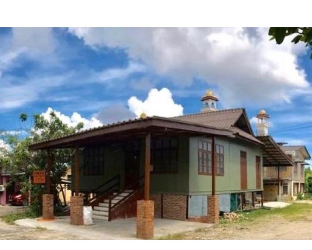 Sarah Guesthouse Kuala Terengganu Exterior photo